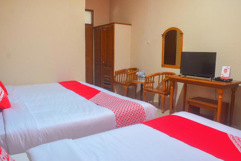 Oyo 1240 Hotel Pantai Jaya