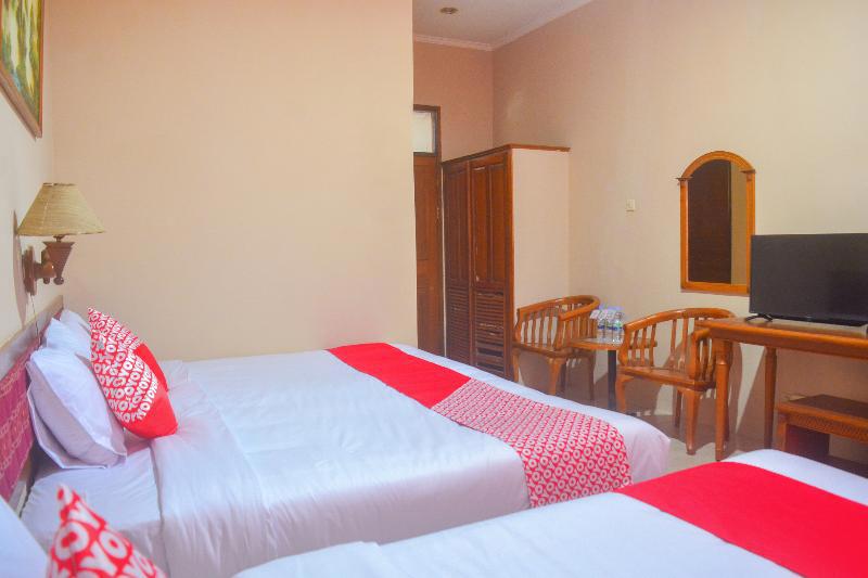 Oyo 1240 Hotel Pantai Jaya