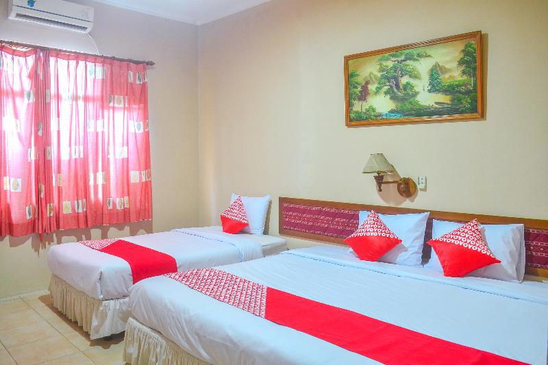 Oyo 1240 Hotel Pantai Jaya
