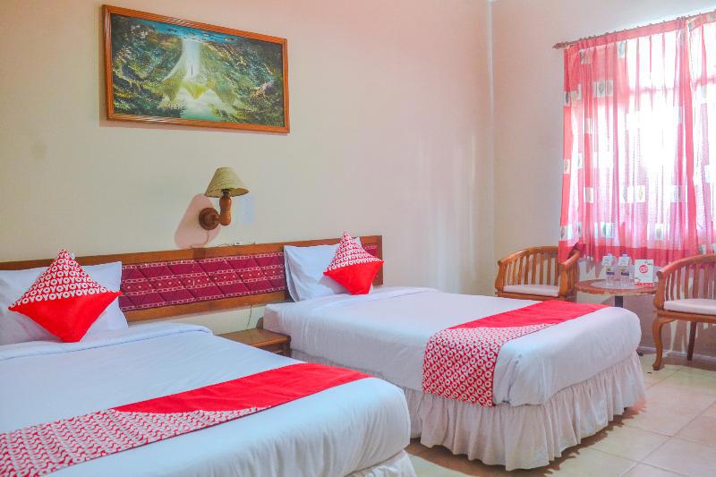 Oyo 1240 Hotel Pantai Jaya