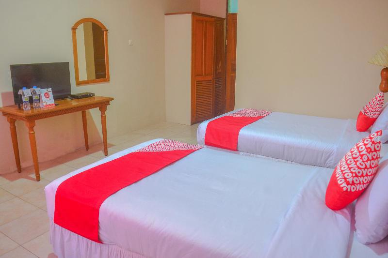Oyo 1240 Hotel Pantai Jaya
