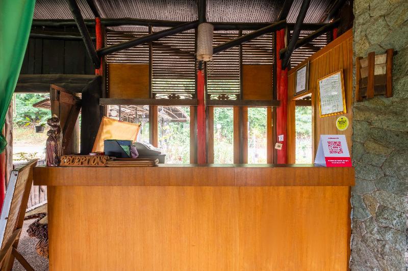 Capital O 2640 Rumah Kayu Cottage Syaria