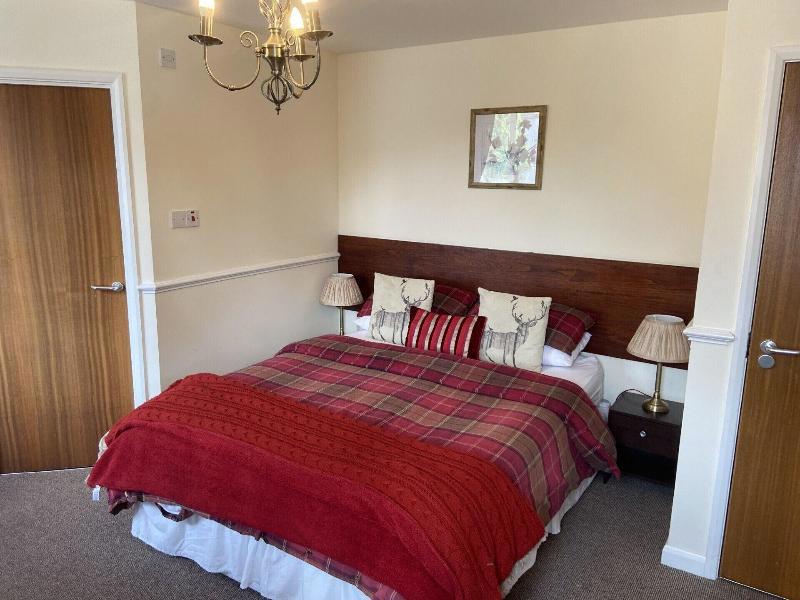 The Jolly Drayman Pub And Hotel
