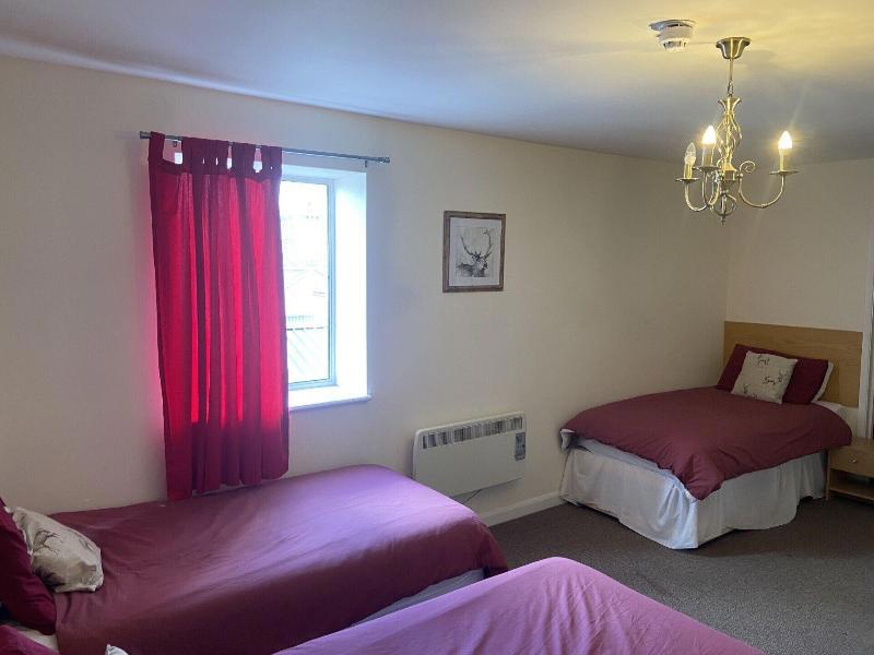 The Jolly Drayman Pub And Hotel