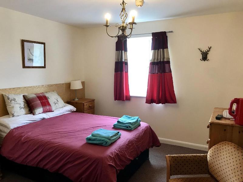 The Jolly Drayman Pub And Hotel
