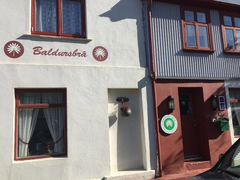 Baldursbrá Guesthouse
