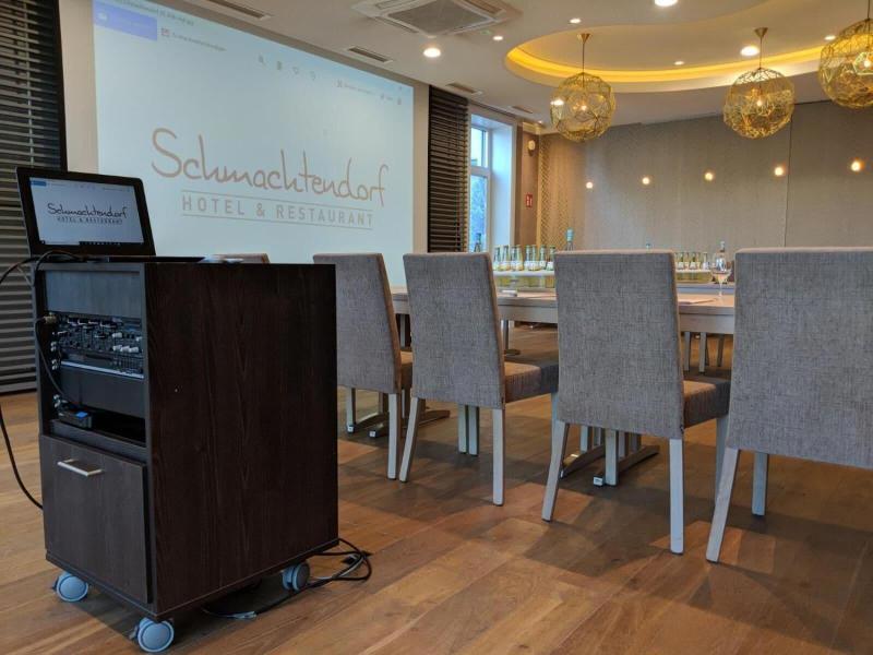 Hotel und Restaurant Schmachtendorf fotoğrafı