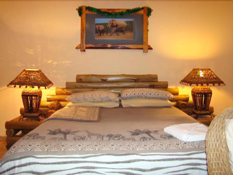 Aark Guest Lodge