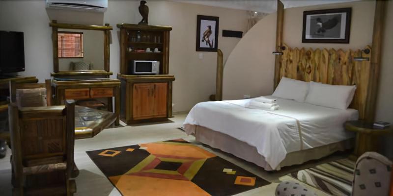 Aark Guest Lodge