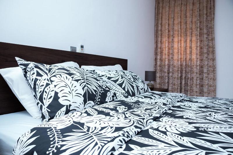 3 Bed Luxury Apartment