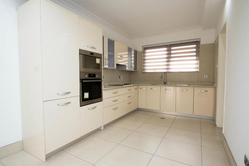 3 Bed Luxury Apartment