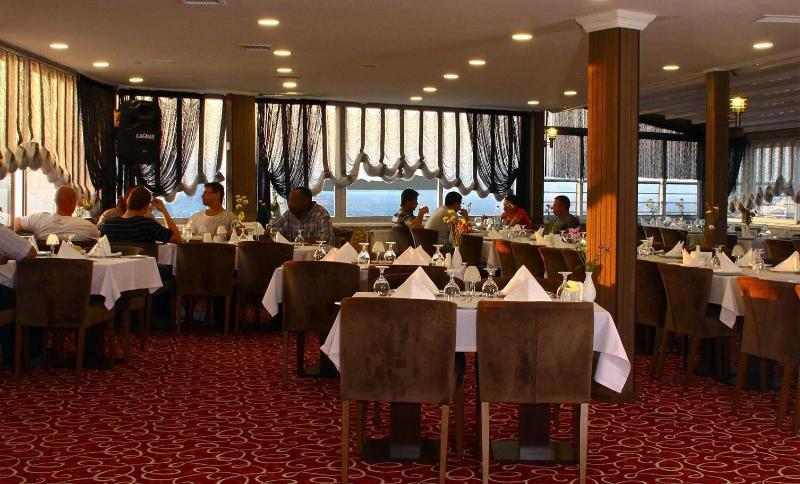 Perama Hotel galeri fotoğrafı