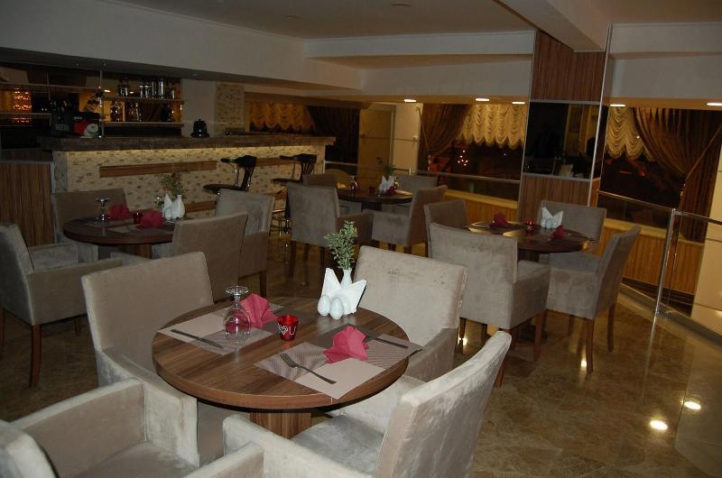 Perama Hotel fotoğrafı