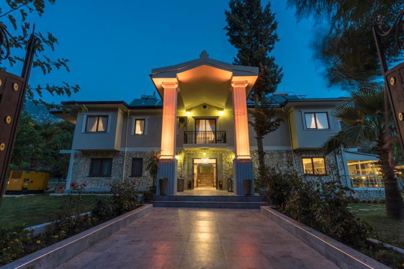 Otto Palace Boutique Hotel