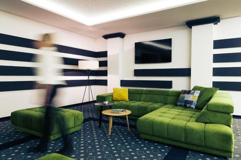 Sky Hotel Cloppenburg galeri fotoğrafı