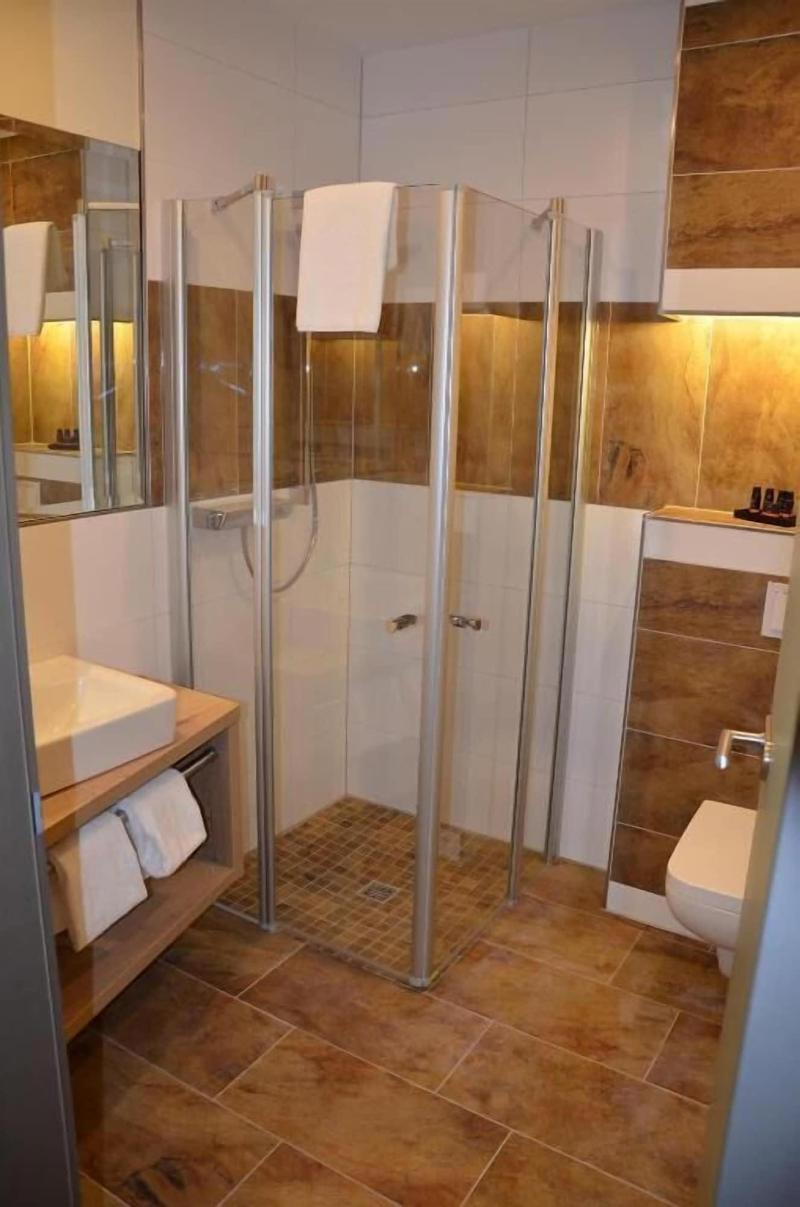 Sky Hotel Cloppenburg galeri fotoğrafı