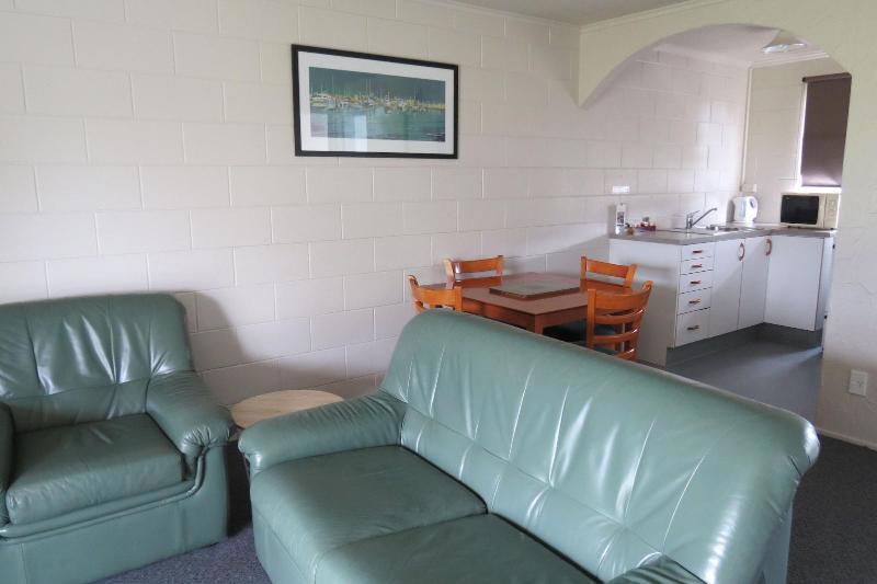 Culverden Court Motel