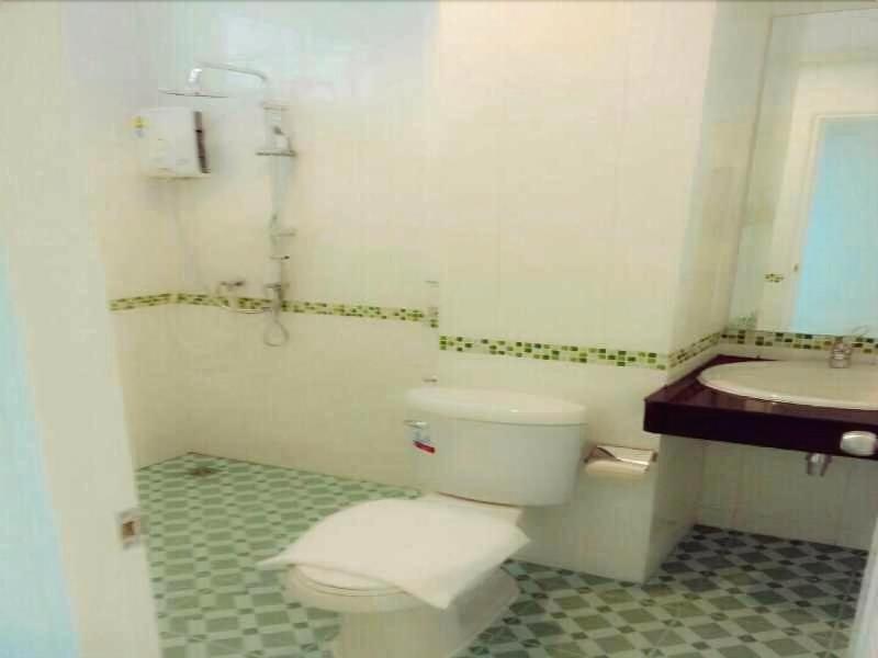 De-Complex Apartment