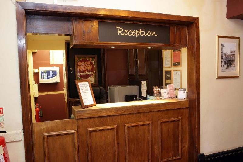 Wheatsheaf, Baslow By Marston's Inns