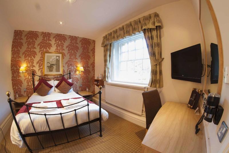 Wheatsheaf, Baslow By Marston's Inns