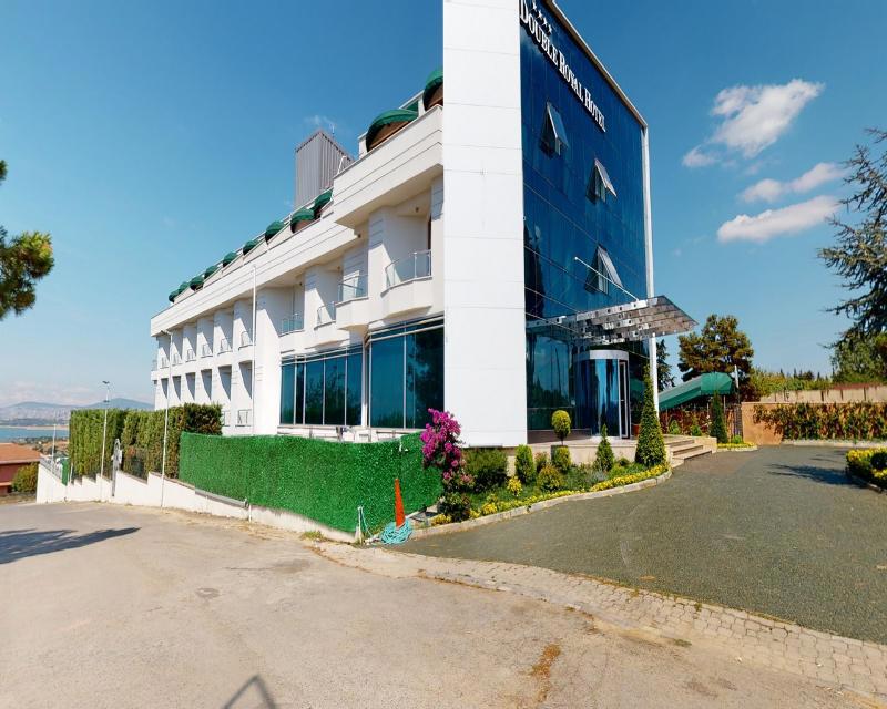 Double Royal Hotel