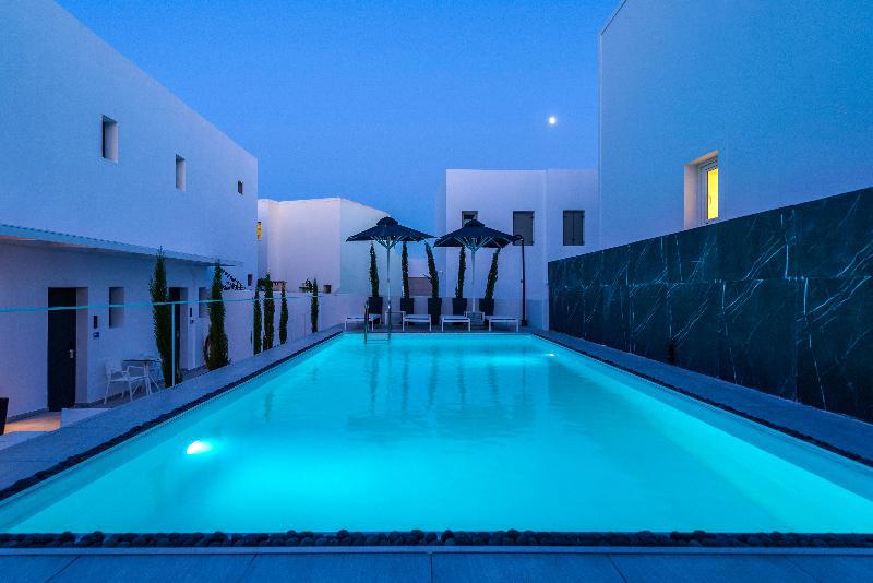 Central Boutique Hotel by Naoussa Hills - Adults Only galeri fotoğrafı