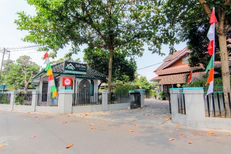 Embe Enem Homestay