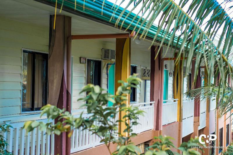 Rock Island Resort