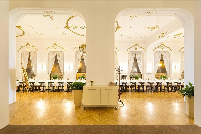 Hotel Praha galeri fotoğrafı