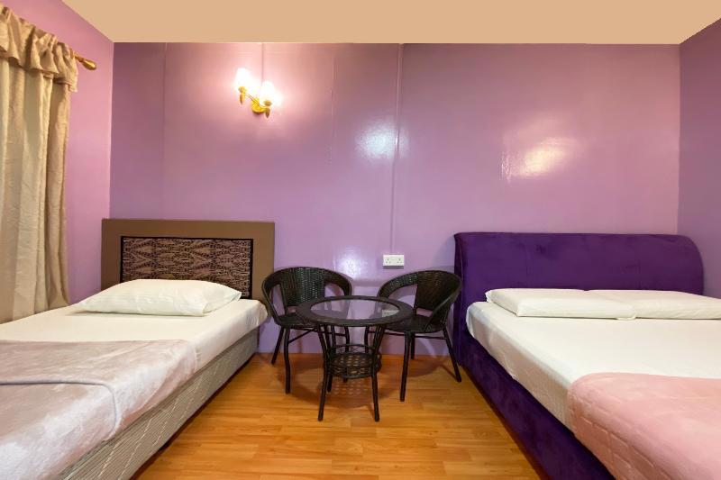 Oyo Home 90285 Pogimpaan Homestay