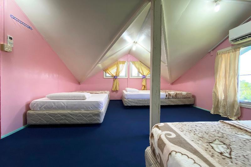 Oyo Home 90285 Pogimpaan Homestay
