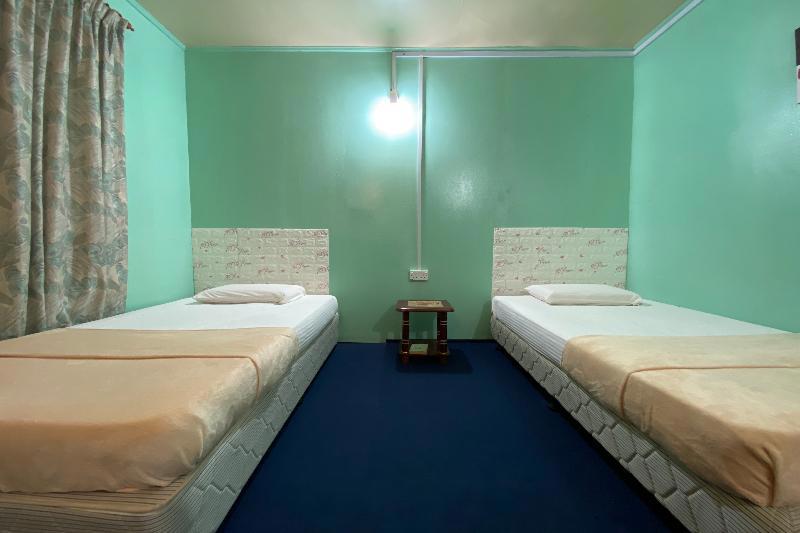 Oyo Home 90285 Pogimpaan Homestay