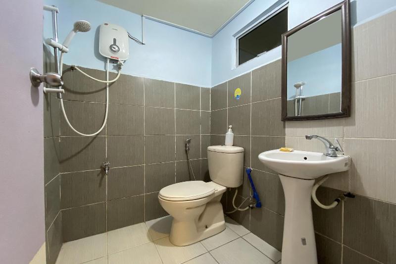 Oyo Home 90285 Pogimpaan Homestay