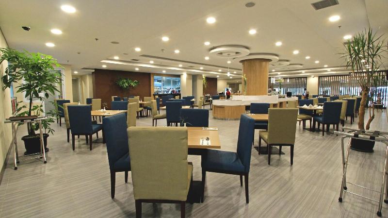 Anara Sky Kualanamu Hotel