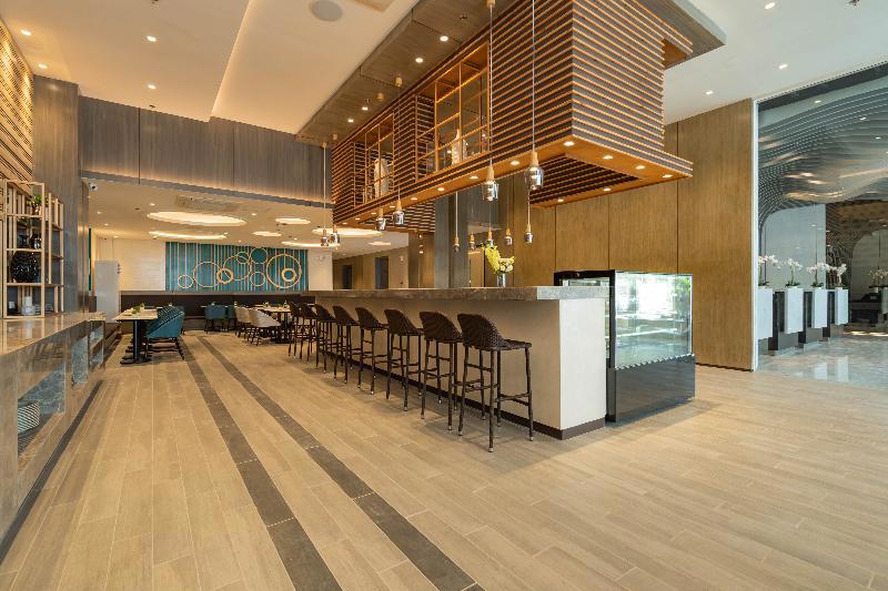 Bayfront Hotel Cebu - Capitol Site