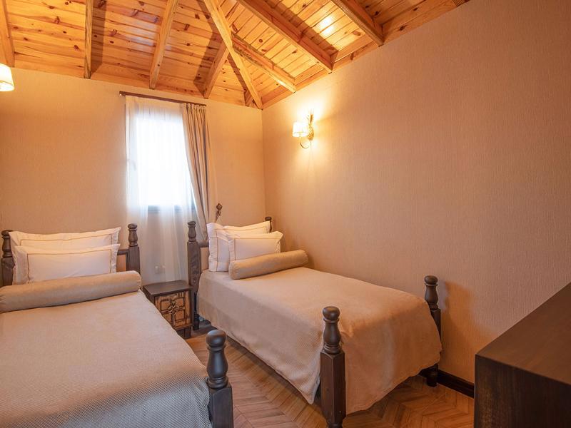 Les Ambassadeurs Hotel Casino&Marina