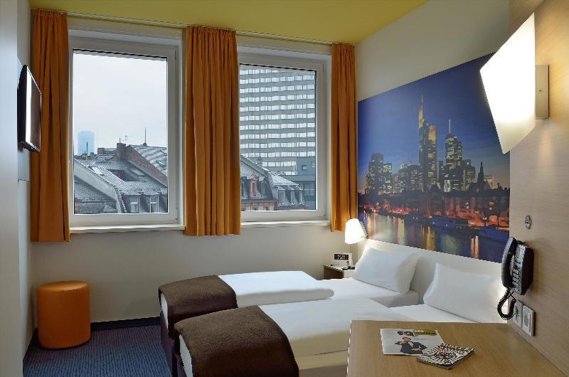B&B Hotel Frankfurt-Hbf fotoğrafı