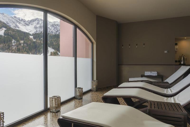 Hotel Cristallo galeri fotoğrafı