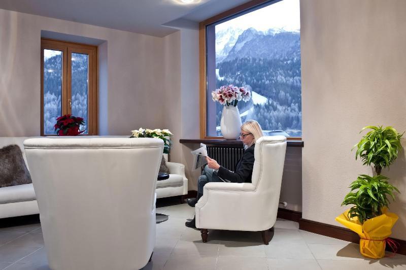 Hotel Cristallo galeri fotoğrafı