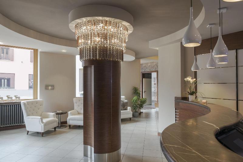 Hotel Cristallo galeri fotoğrafı