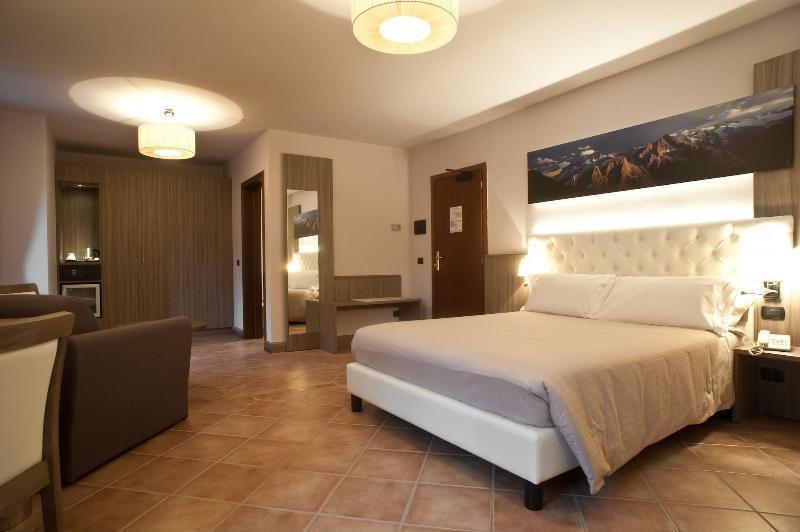Hotel Cristallo galeri fotoğrafı