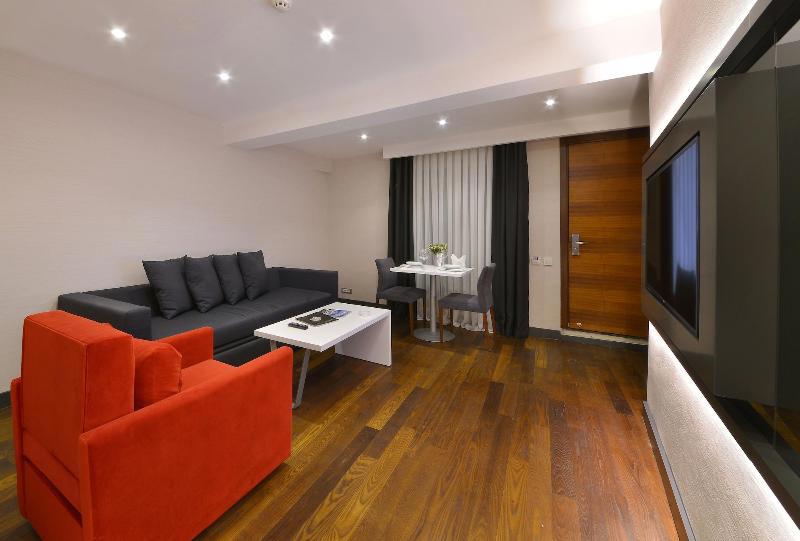 Nish Istanbul Suites