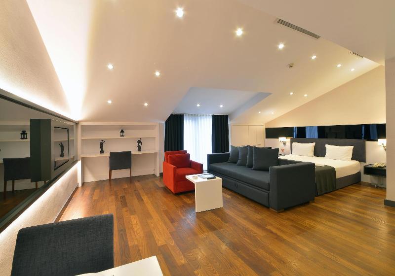 Nish Istanbul Suites