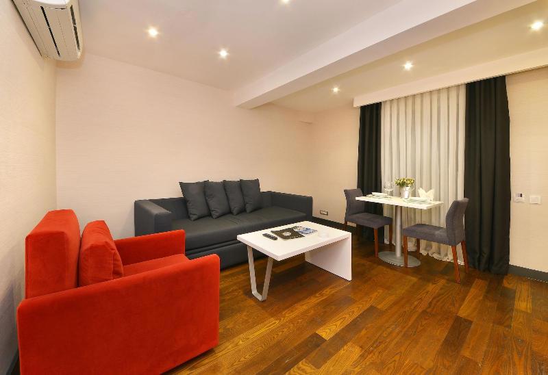 Nish Istanbul Suites