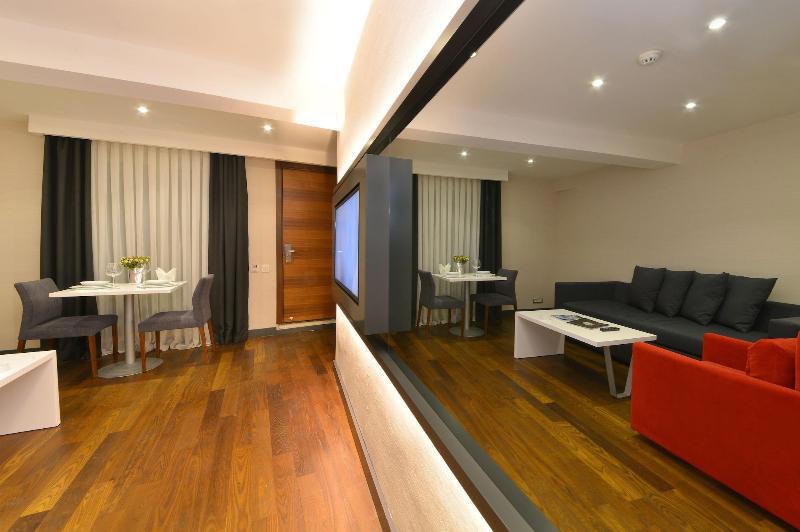 Nish Istanbul Suites