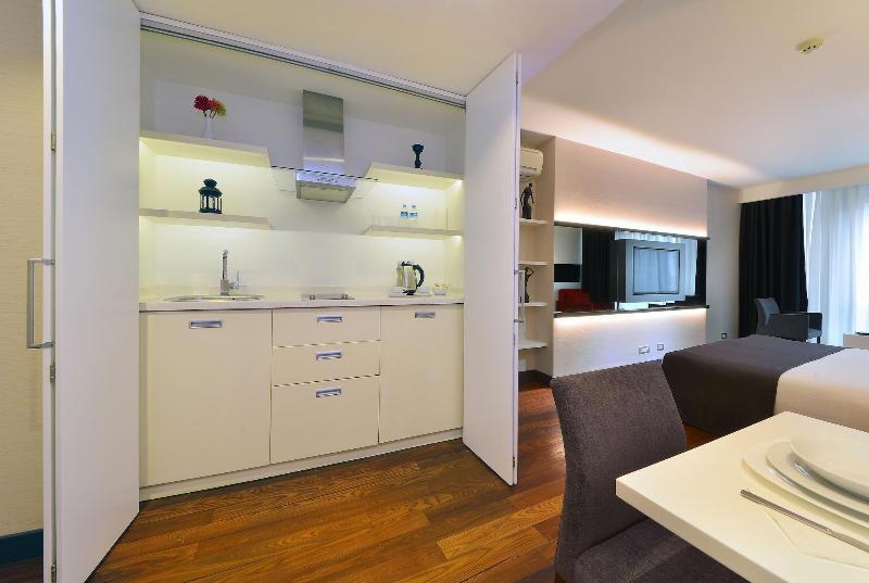 Nish Istanbul Suites