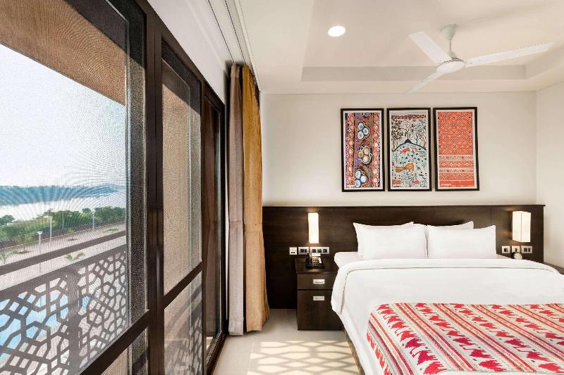 Ramada Encore By Wyndham Statue Of Unity