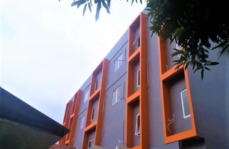 Giant Kost