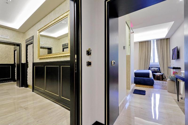 Spanish Diamond Luxury Suites & Jacuzzi galeri fotoğrafı
