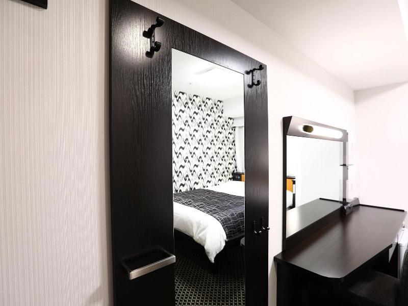 Apa Hotel Ayase Ekimae
